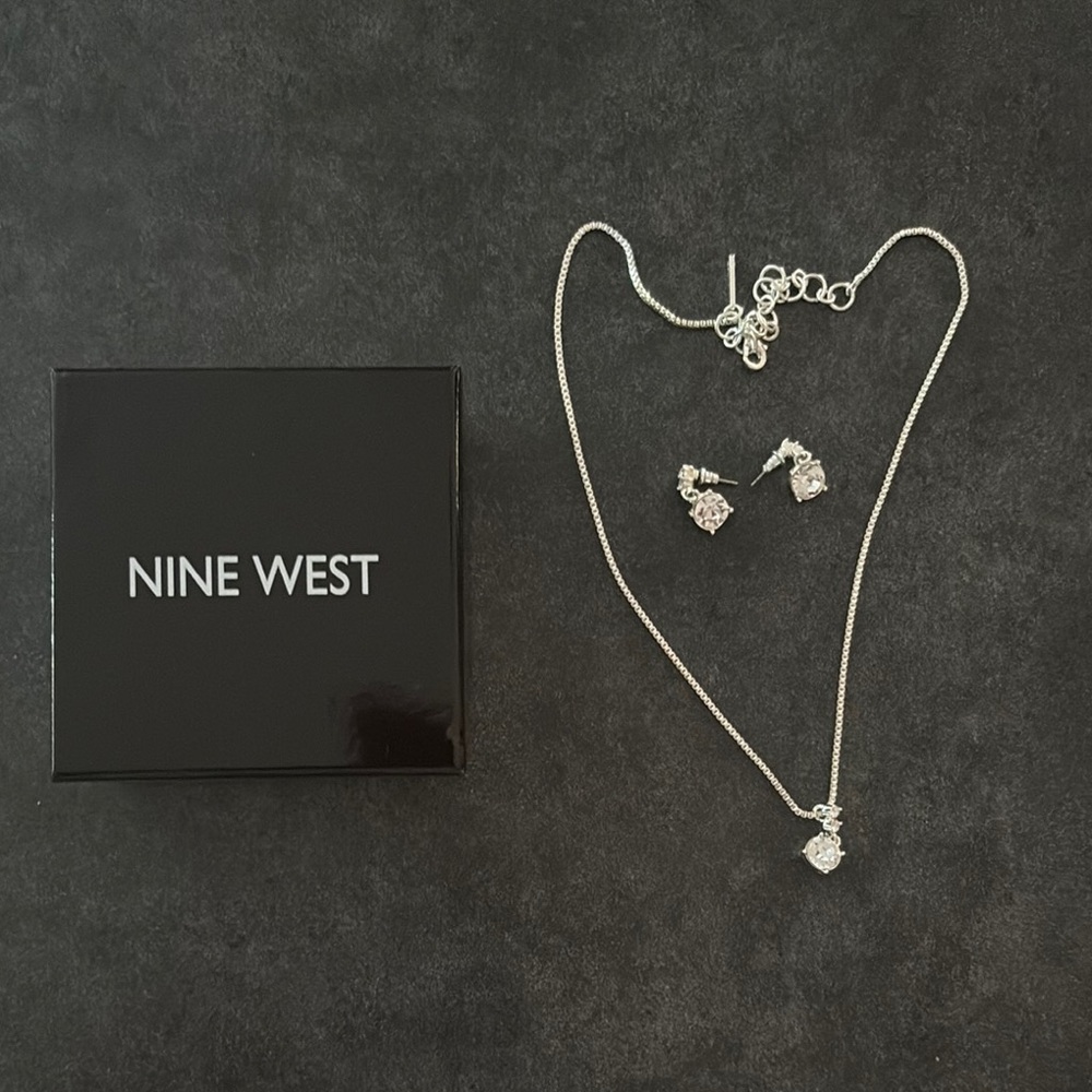 Nine West Silver Necklace Minimalist Design